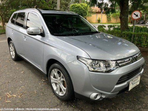 Mitsubishi OUTLANDER 2.0 2013/2014